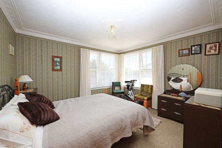 Photo of property in 42 Stuart Street, Holmes Hill, Oamaru, 9401