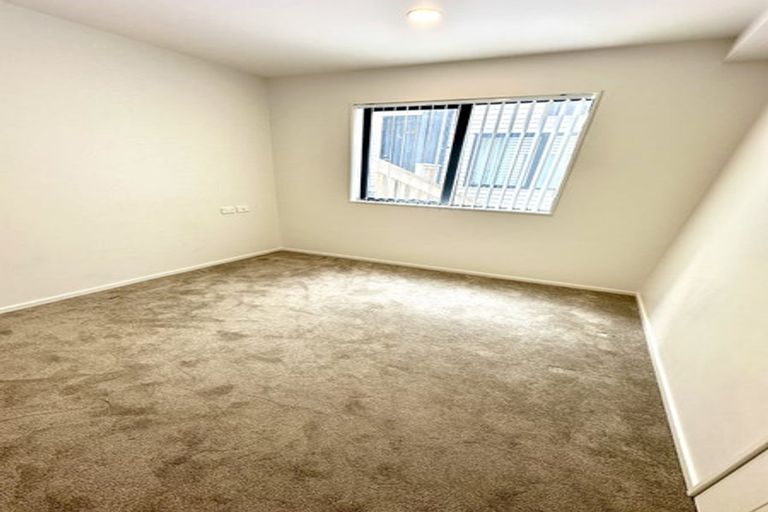 Photo of property in 51b Glendene Avenue, Glendene, Auckland, 0602