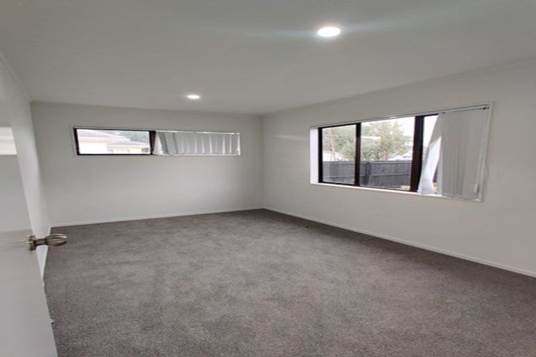 Photo of property in 180 Old Wairoa Road, Papakura, 2110