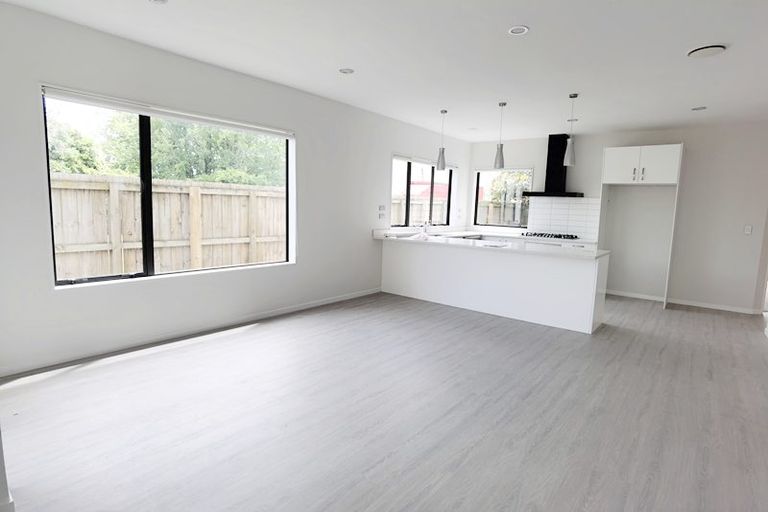 Photo of property in 3 Kotuku Crescent, Takanini, 2112