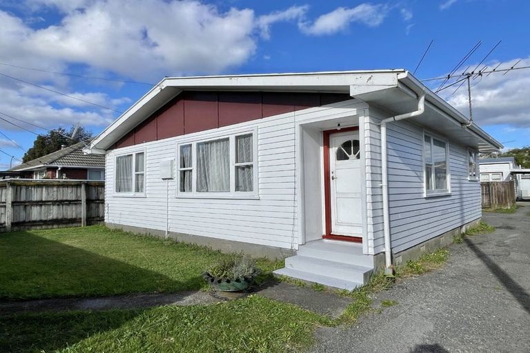 Photo of property in 560 Fergusson Drive, Trentham, Upper Hutt, 5018