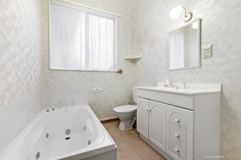 Photo of property in 10 Gore Street, Seatoun, Wellington, 6022