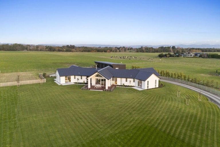 Photo of property in 160 Pharazyn Road, Feilding, 4777