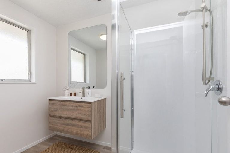 Photo of property in 1/21a Quinns Road, Shirley, Christchurch, 8013