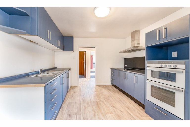 Photo of property in 39 Branston Street, Hornby, Christchurch, 8042