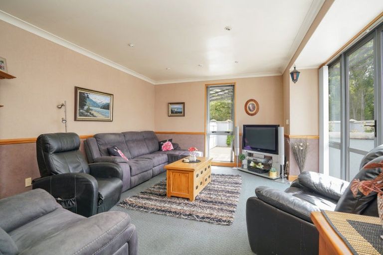 Photo of property in 207 Queens Drive, Windsor, Invercargill, 9810