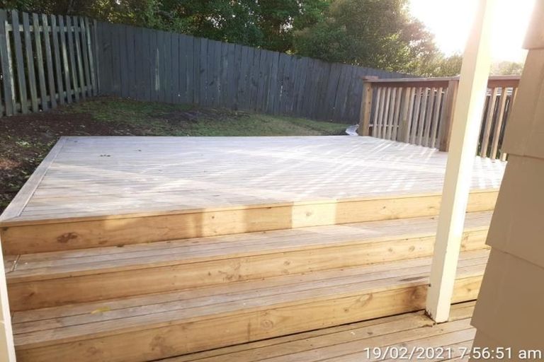 Photo of property in 2/22 Neptune Avenue, Beach Haven, Auckland, 0626