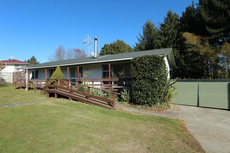 Photo of property in 6 Elizabeth Drive, Tokoroa, 3420