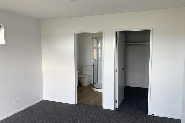 Photo of property in 38 Eileen Way, Rolleston, 7615