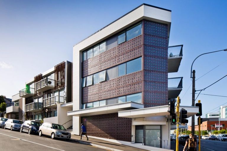 Photo of property in Masina Apartments, 312/80u Riddiford Street, Newtown, Wellington, 6021