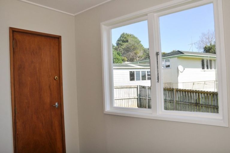 Photo of property in 1 Tawa Place, Waiuku, 2123