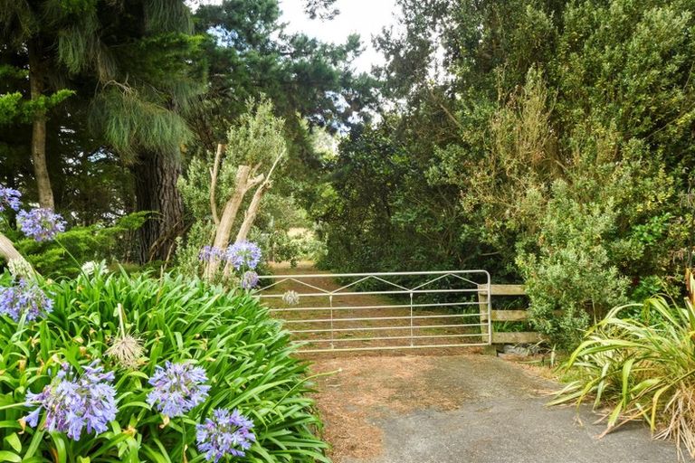 Photo of property in 40 Milne Street, Marton, 4710