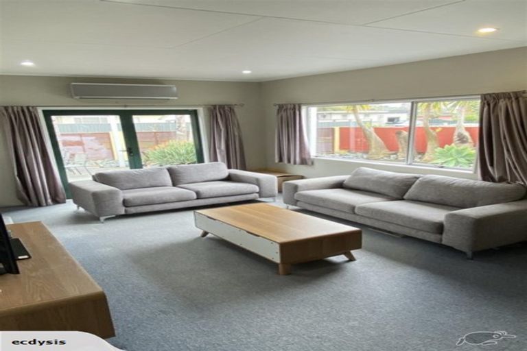 Photo of property in 48 Anderson Road, Taradale, Napier, 4112