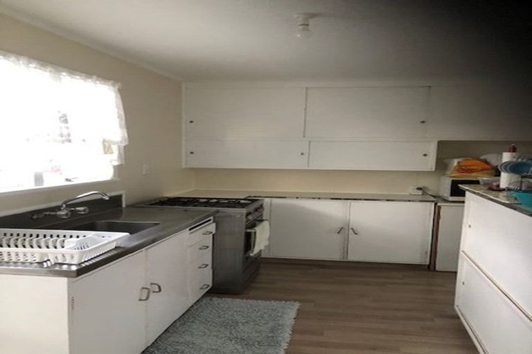 Photo of property in 15 Edorvale Avenue, Manukau, Auckland, 2025