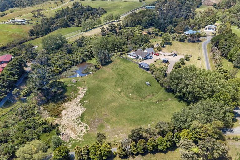 Photo of property in 75 Pipitiwai Drive, Helensville, Kaukapakapa, 0871