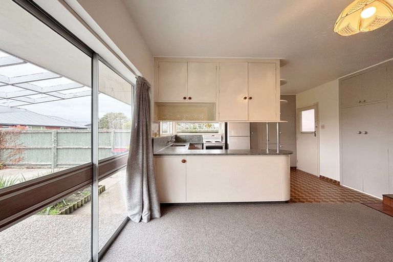 Photo of property in 8 Fatima Street, Redwood, Christchurch, 8051