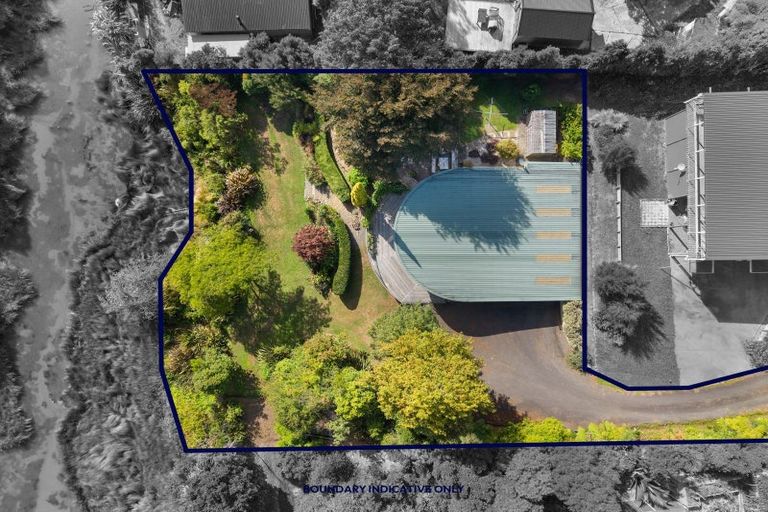 Photo of property in 16 Old Coach Road, Havelock, 7100