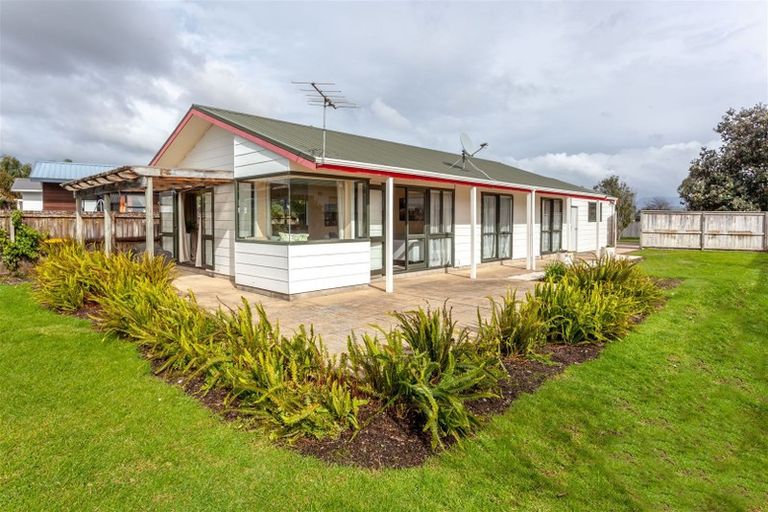 Photo of property in 11 Mayfair Close, Whitianga, 3510