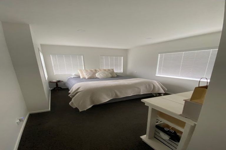 Photo of property in 13 Fernly Rise, Flat Bush, Auckland, 2019