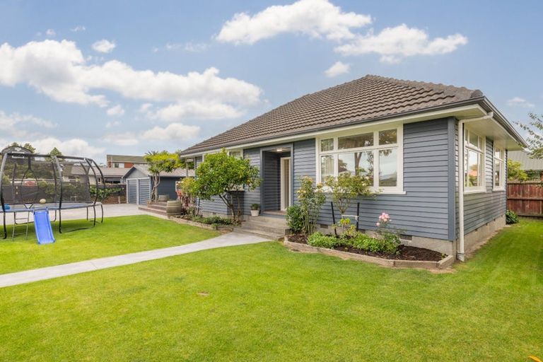 Photo of property in 1/221 Harewood Road, Bishopdale, Christchurch, 8053