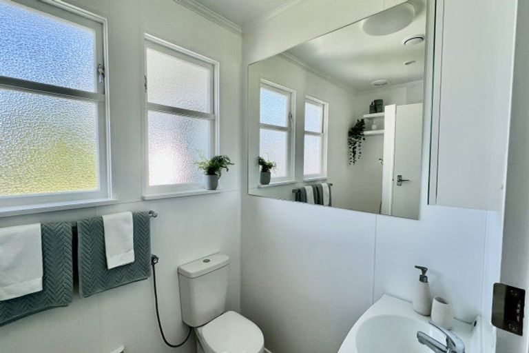 Photo of property in 52 Nottingham Avenue, Awapuni, Palmerston North, 4412