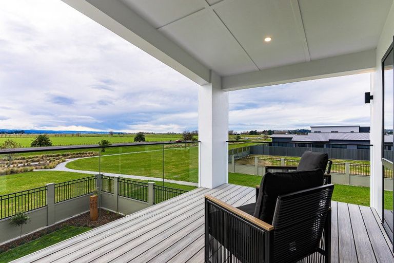 Photo of property in 74 Pelorus Avenue, Poraiti, Napier, 4112