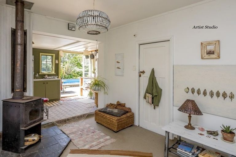 Photo of property in 18 Graham Street, Levin, 5510