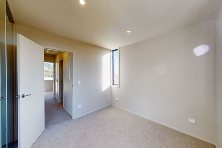 Photo of property in 24/10 Utauta Street, Waikanae, 5036