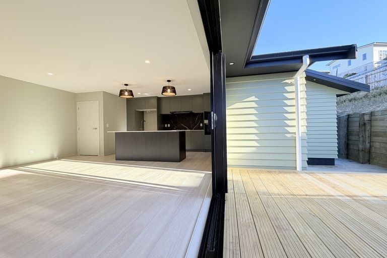 Photo of property in 5 Swinton Place, Churton Park, 6037