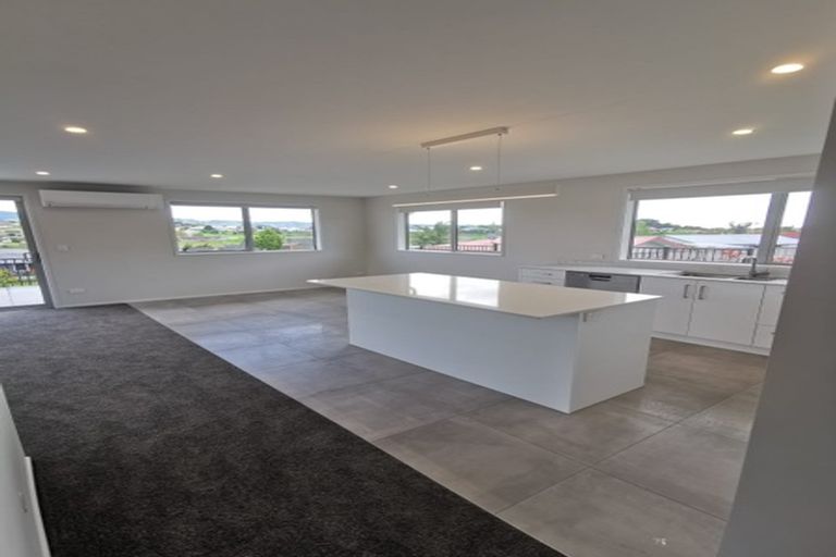 Photo of property in 1 Lomay Place, Te Puke, 3119