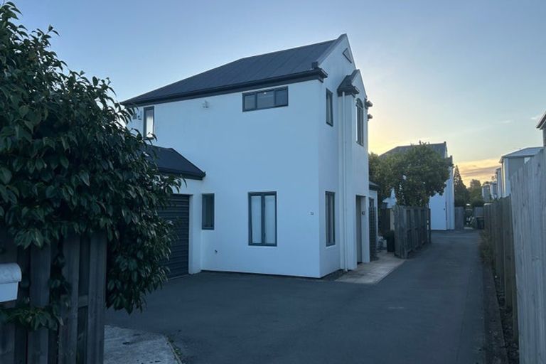 Photo of property in 72 Wharenui Road, Upper Riccarton, Christchurch, 8041