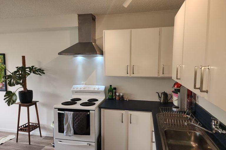 Photo of property in 17/83 Lake Road, Devonport, Auckland, 0622