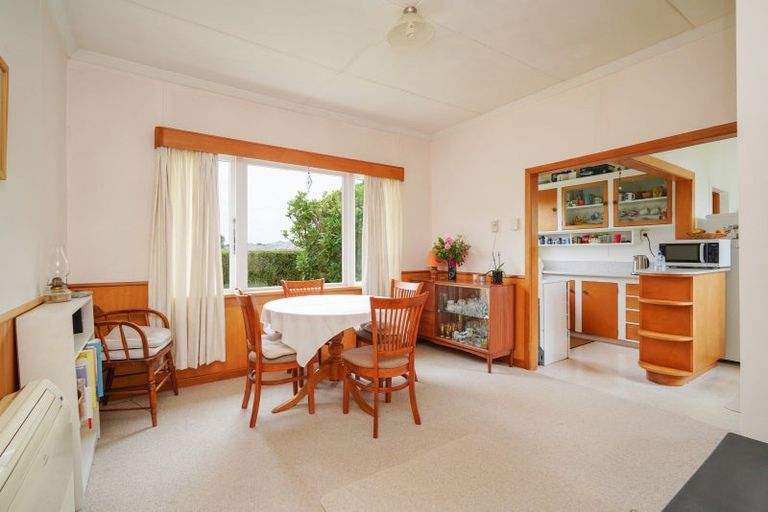 Photo of property in 218 Chelmsford Street, Waverley, Invercargill, 9810