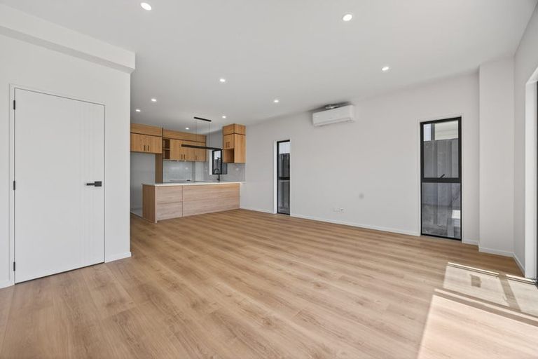 Photo of property in 47 Auranga Drive, Karaka, Papakura, 2113