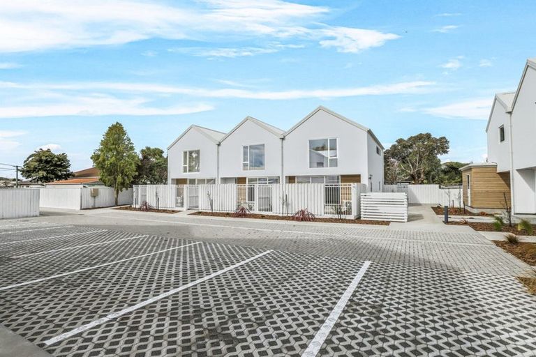Photo of property in 8/24 Dampier Street, Woolston, Christchurch, 8023