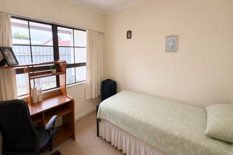 Photo of property in 13 Cardiff Place, Tamatea, Napier, 4112