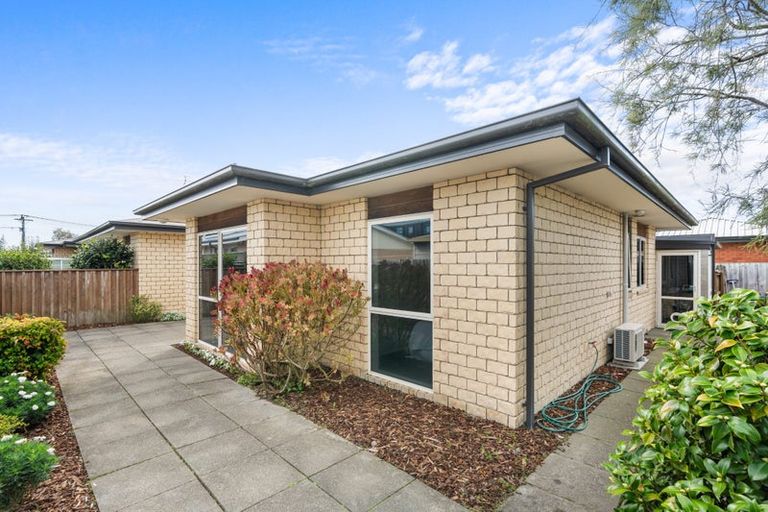 Photo of property in 36 Hammersley Avenue, Shirley, Christchurch, 8013