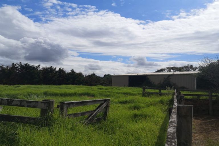 Photo of property in 182 Ramarama Road, Ramarama, Drury, 2579