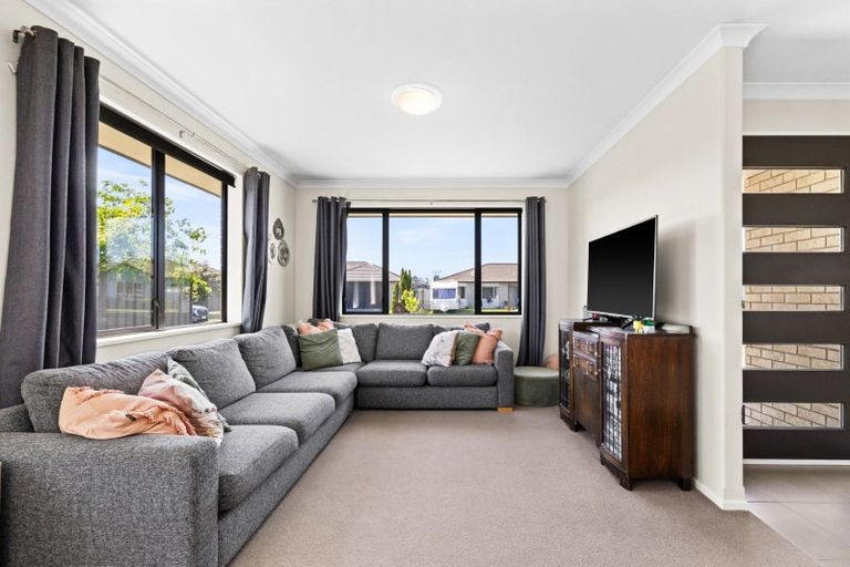 Photo of property in 21 Drake Crescent, Awatoto, Napier, 4110