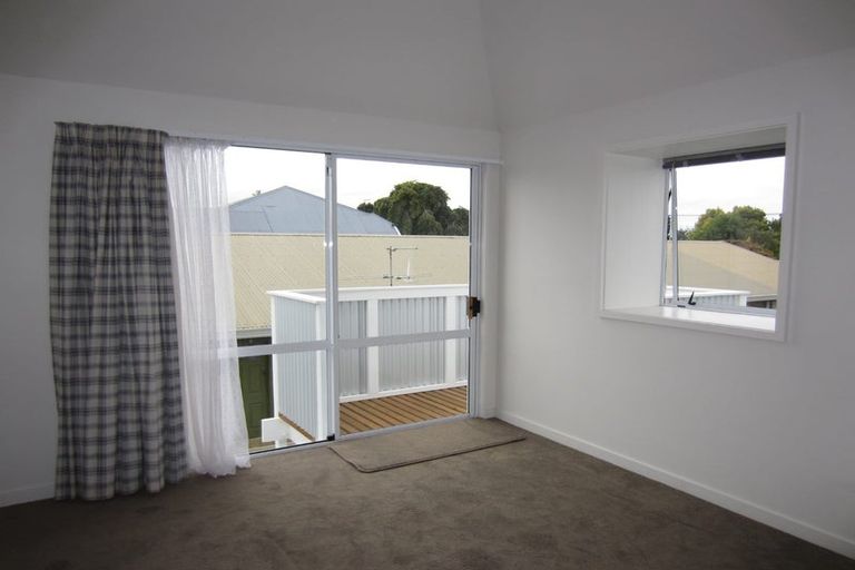 Photo of property in 2/511 Durham Street North, St Albans, Christchurch, 8014