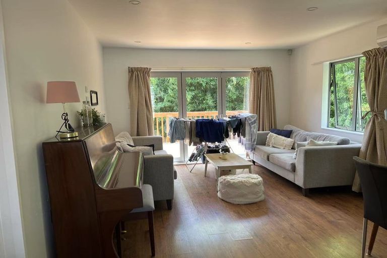 Photo of property in 4 Halder Place, Torbay, Auckland, 0632