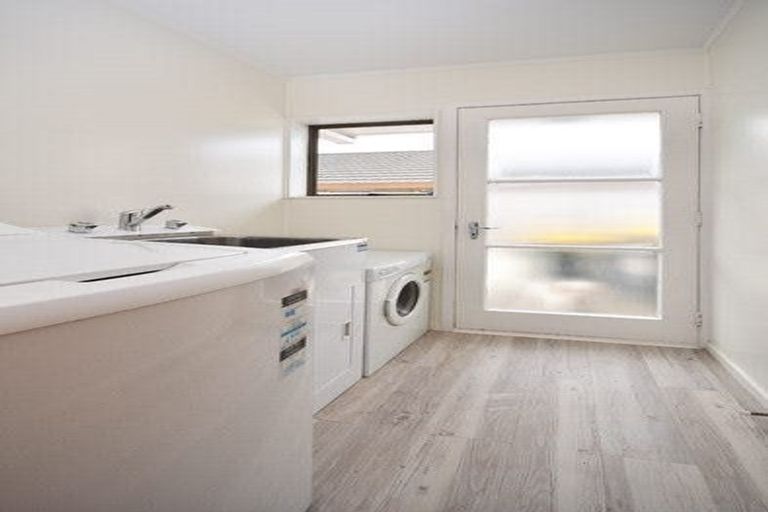 Photo of property in 29a Hatton Road, Orewa, 0931