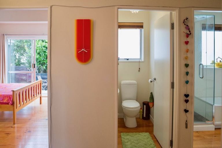 Photo of property in 19f3 Burnham Street, Seatoun, Wellington, 6022