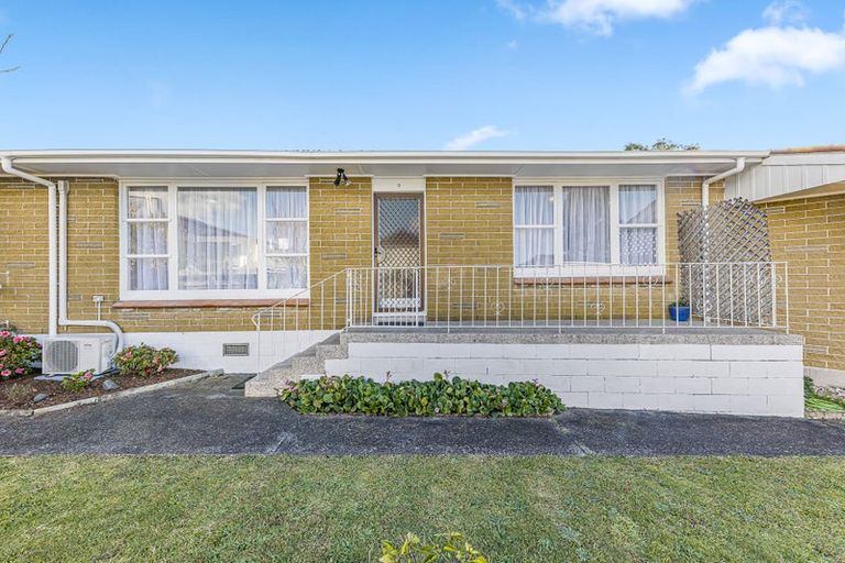 Photo of property in 3/222 Edmonton Road, Te Atatu South, Auckland, 0610
