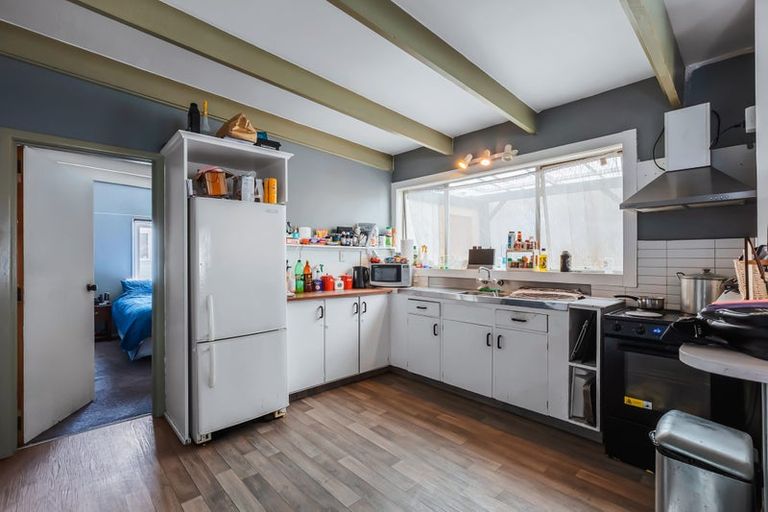 Photo of property in 35 Taupo View Road, Taupo, 3330