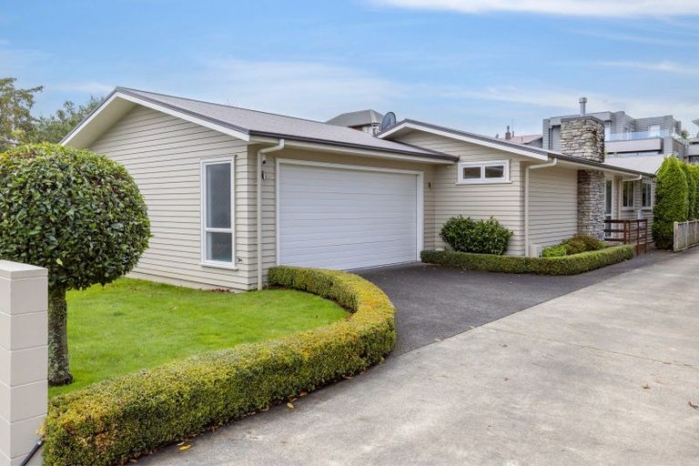 Photo of property in 12 Kurupae Road, Hilltop, Taupo, 3330