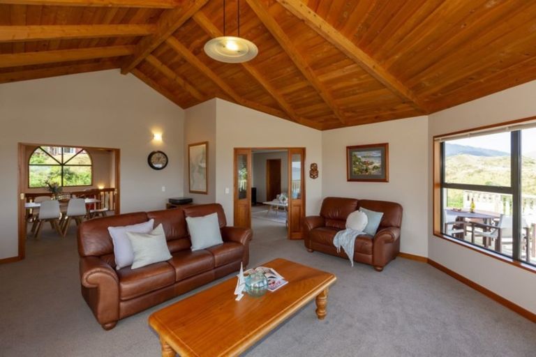 Photo of property in 28 Mckenzie Avenue, Raumati South, Paraparaumu, 5032