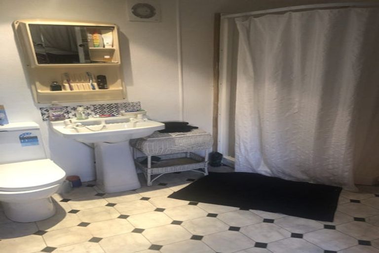 Photo of property in 90 Otakou Golf Course Road, Otakou, Dunedin, 9077