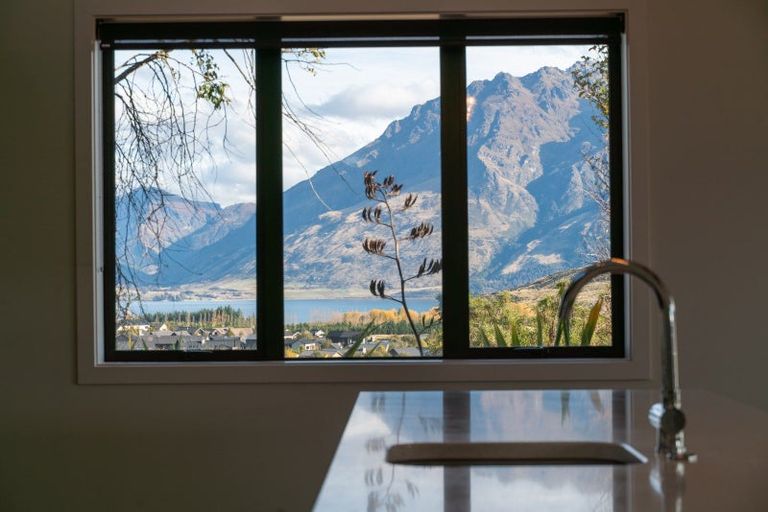 Photo of property in 15 Mckellar Drive, Jacks Point, Queenstown, 9371