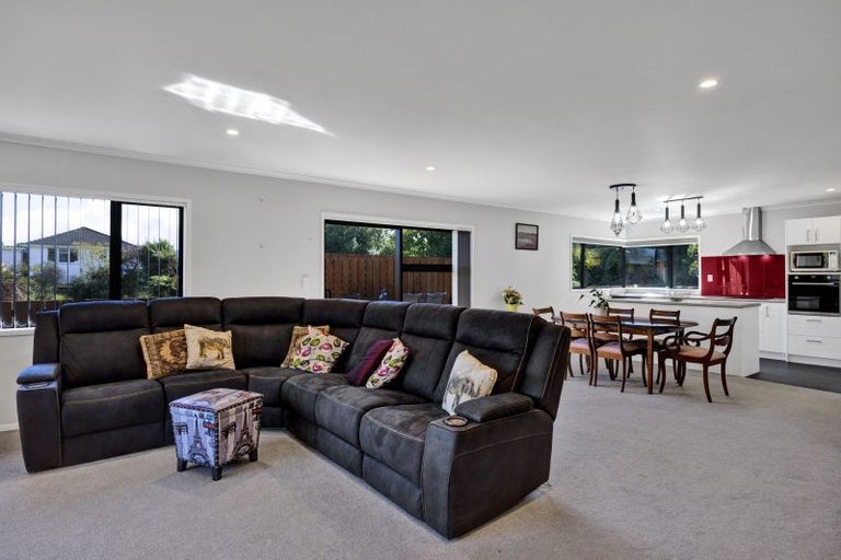 Photo of property in 50 Oberon Street, Stratford, 4332